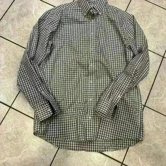 Jos. A Banks Lot of 3 Dress Shirts Size 16 1/2 36 - Picture 5 of 10